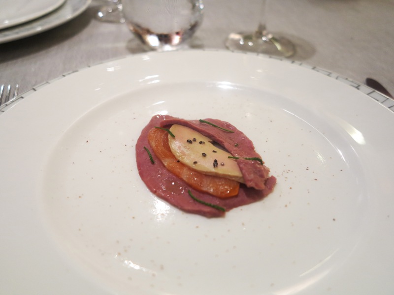 cuore di vitello, salmone marinato e foie gras, Chef Carlo Cracco, Milano