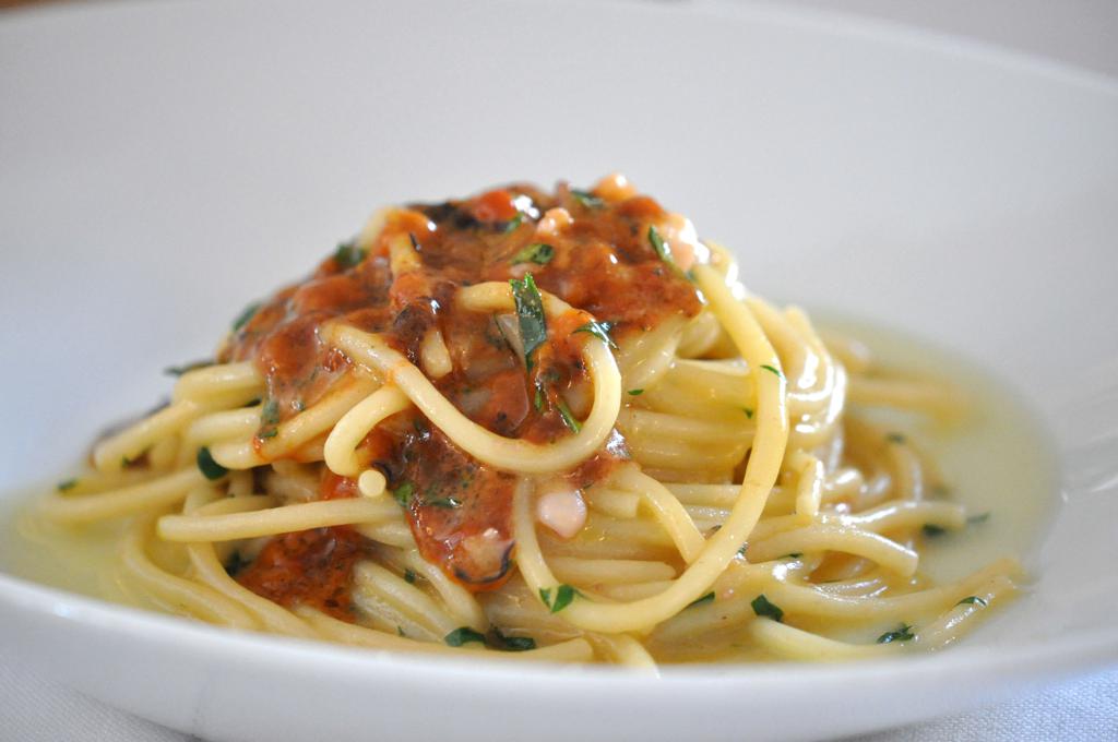 Spaghetti ai ricci, La Cucina di DonnaCarmela, Andrea Macca, Carruba di Riposto, Catania, Sicilia