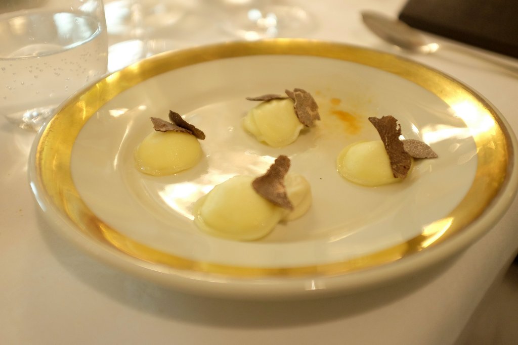 ravioli di yogurt, Del Cambio, Chef Matteo Baronetto, Torino