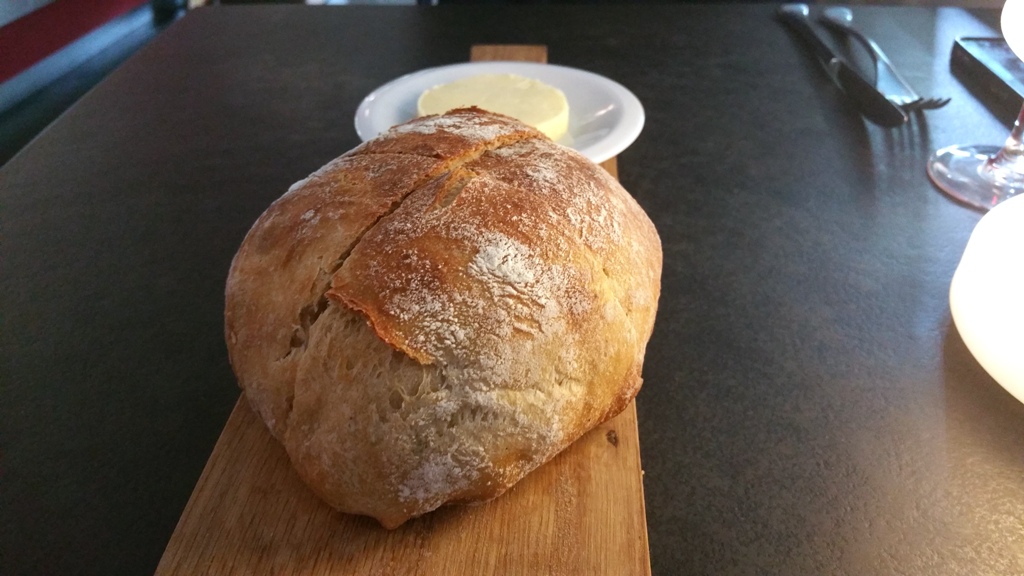 pane, Le7 Bistrot Chic, Chef Anne Sophie Pic, Valence, Francia
