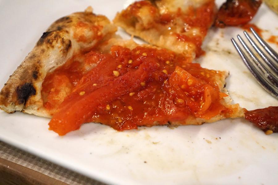 pizza al pomodoro, Pizzeria Salvo, Francesco e Salvatore Salvo, San Giorgio a Cremano, Napoli