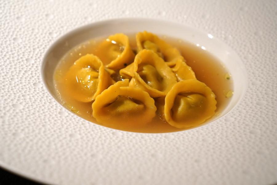cappelletti in brodo, chef Massimiliano Poggi, Trebbo, Bologna